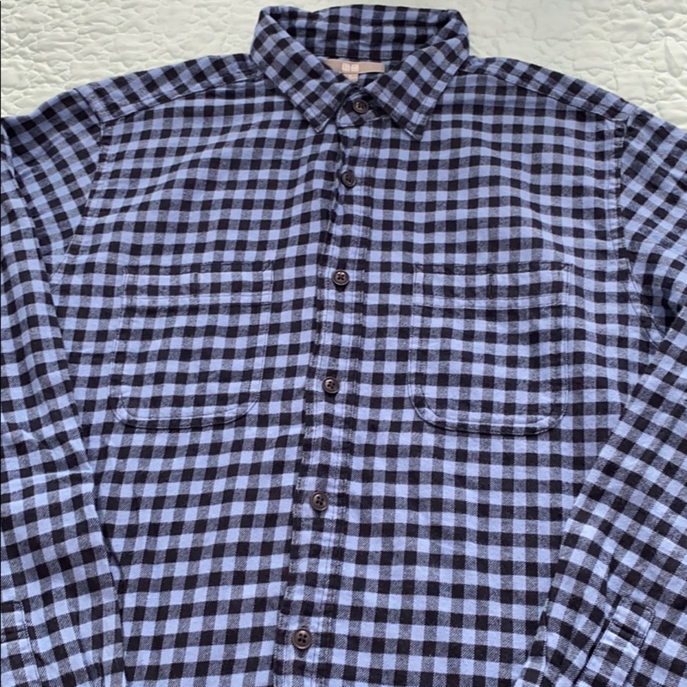 UNIQLO Black &blue flannel shirt size Medium